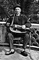 French hurdy gurdy player